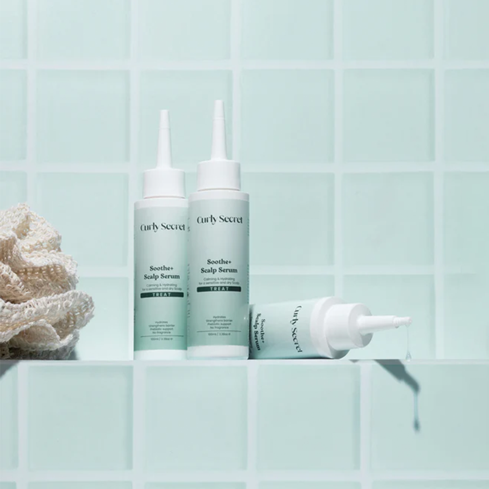 Curly Secret Soothe+ Scalp Serum - Cuidado del cuero cabelludo - Curly Nest Spain