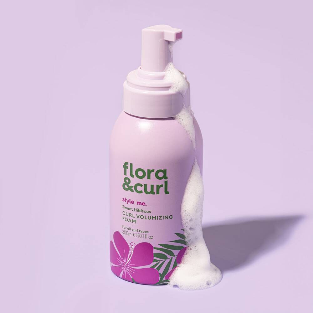 Flora &amp; Curl Style Me Sweet Hibiscus Curl Volumizing Foam 300ml - Espuma voluminizadora - Curly Nest Spain